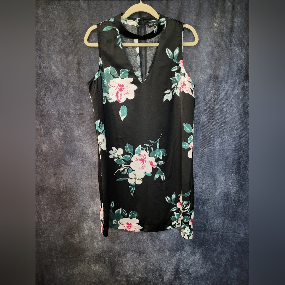 ✨️3/$25✨️ Dynamite Black Floral Mini Slip Dress